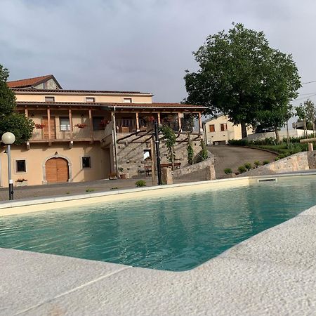 G House Hotel Dutovlje Bagian luar foto
