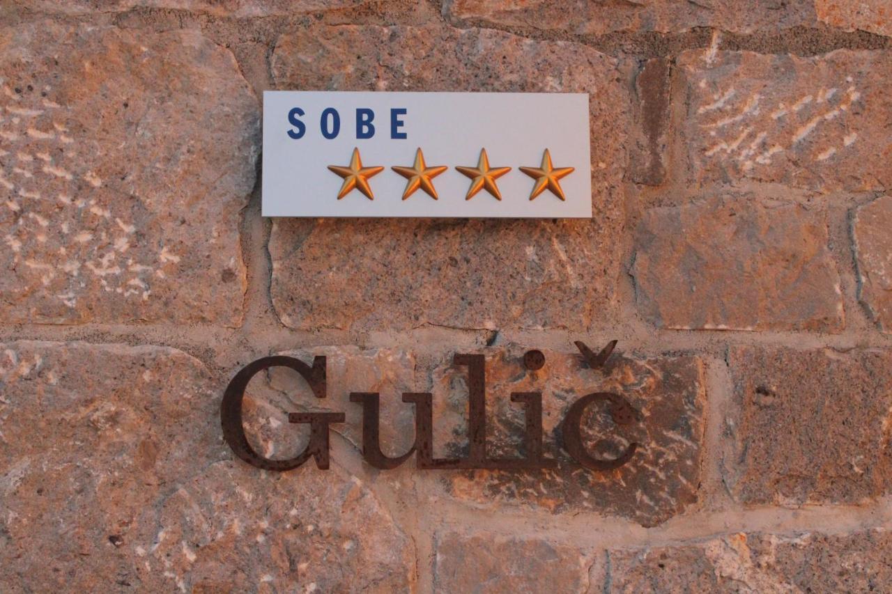 G House Hotel Dutovlje Bagian luar foto