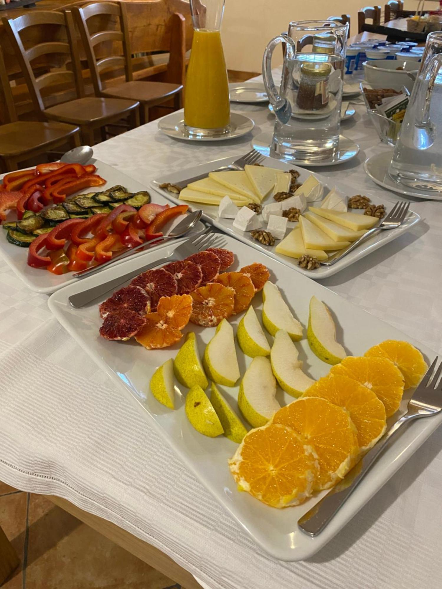 G House Hotel Dutovlje Bagian luar foto